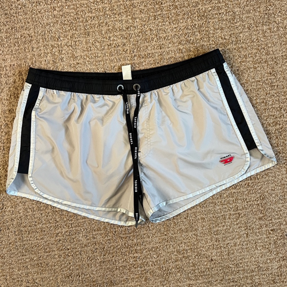 Diesel Women's Running lined athletic grey Short.